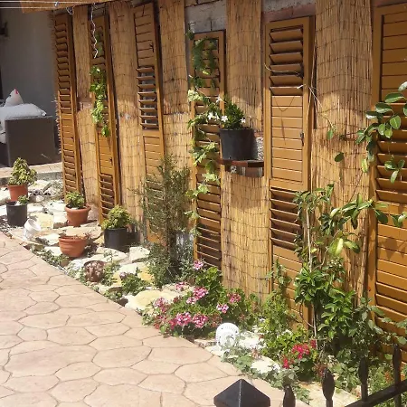 Panis Houses בית כפרי